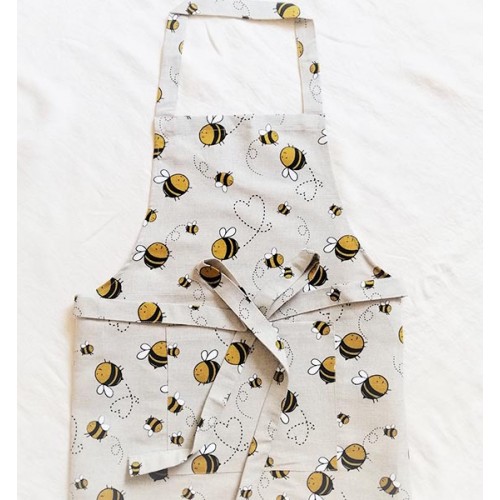 Ленена престилка ПЧЕЛИЧКИ Ленена престилка ПЧЕЛИЧКИ
