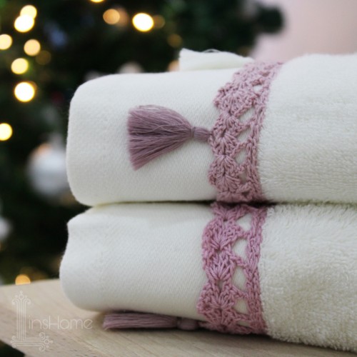 Сет от две хавлиени кърпи с пискюли - памук