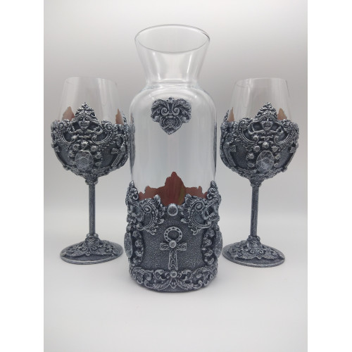 Сет от 2 бр. чаши за вино и декантер Колекция Вечност Сет от 2 бр. чаши за вино и декантер Колекция Вечност
