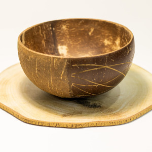 Ръчно изработена кокосова купа HURRICANE