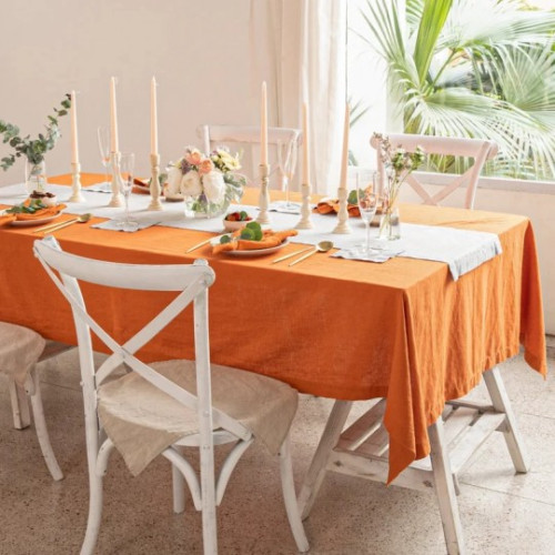 Ленена покивка за маса в цвят оранж Ленена покивка за маса в цвят оранж