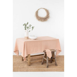 Ленена покивка за маса в цвят сьомга Ленена покивка за маса в цвят сьомга