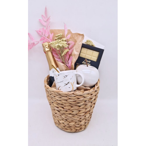 Подаръчна кошница Брага Подаръчна кошница Брага