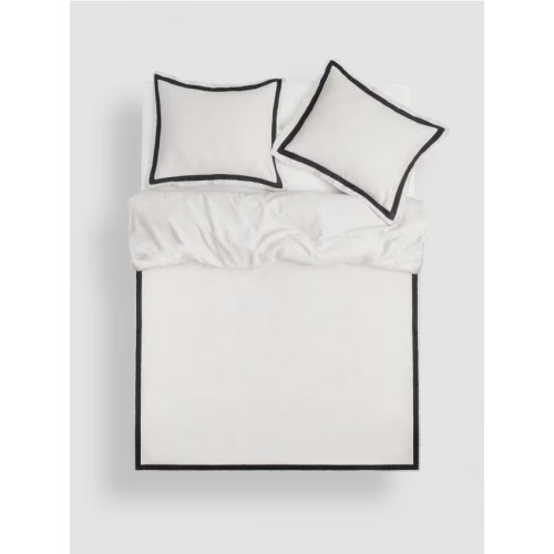 Комплект спално бельо от сатен, с кант Комплект спално бельо от сатен, с кант