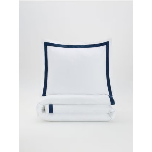 Комплект спално бельо от сатен, с голям кант Комплект спално бельо от сатен, с голям кант