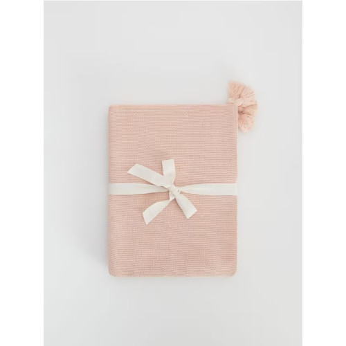 Одеало с пискюли Одеало с пискюли