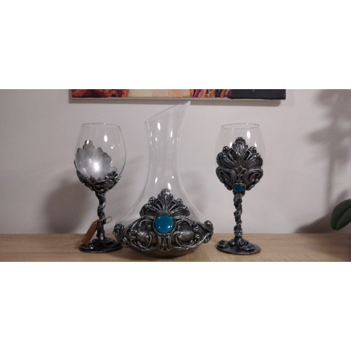Сет от 2 бр. чаши за вино и декантер Синя магия Сет от 2 бр. чаши за вино и декантер Синя магия